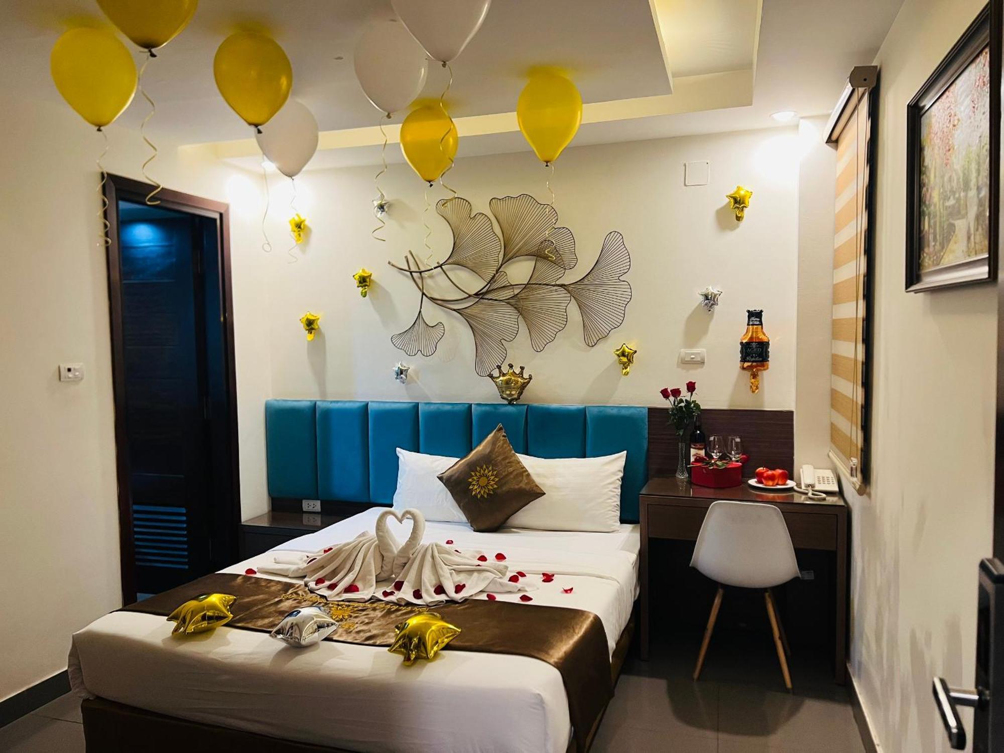 Khach San 239 Hotel Hanoi Exterior photo