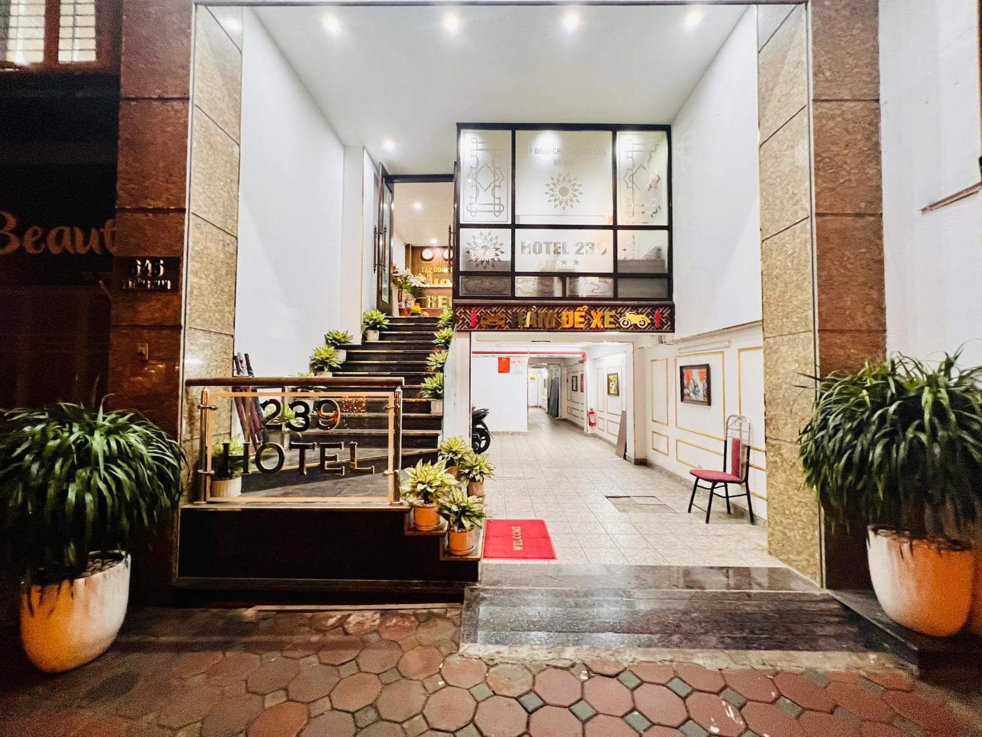 Khach San 239 Hotel Hanoi Exterior photo