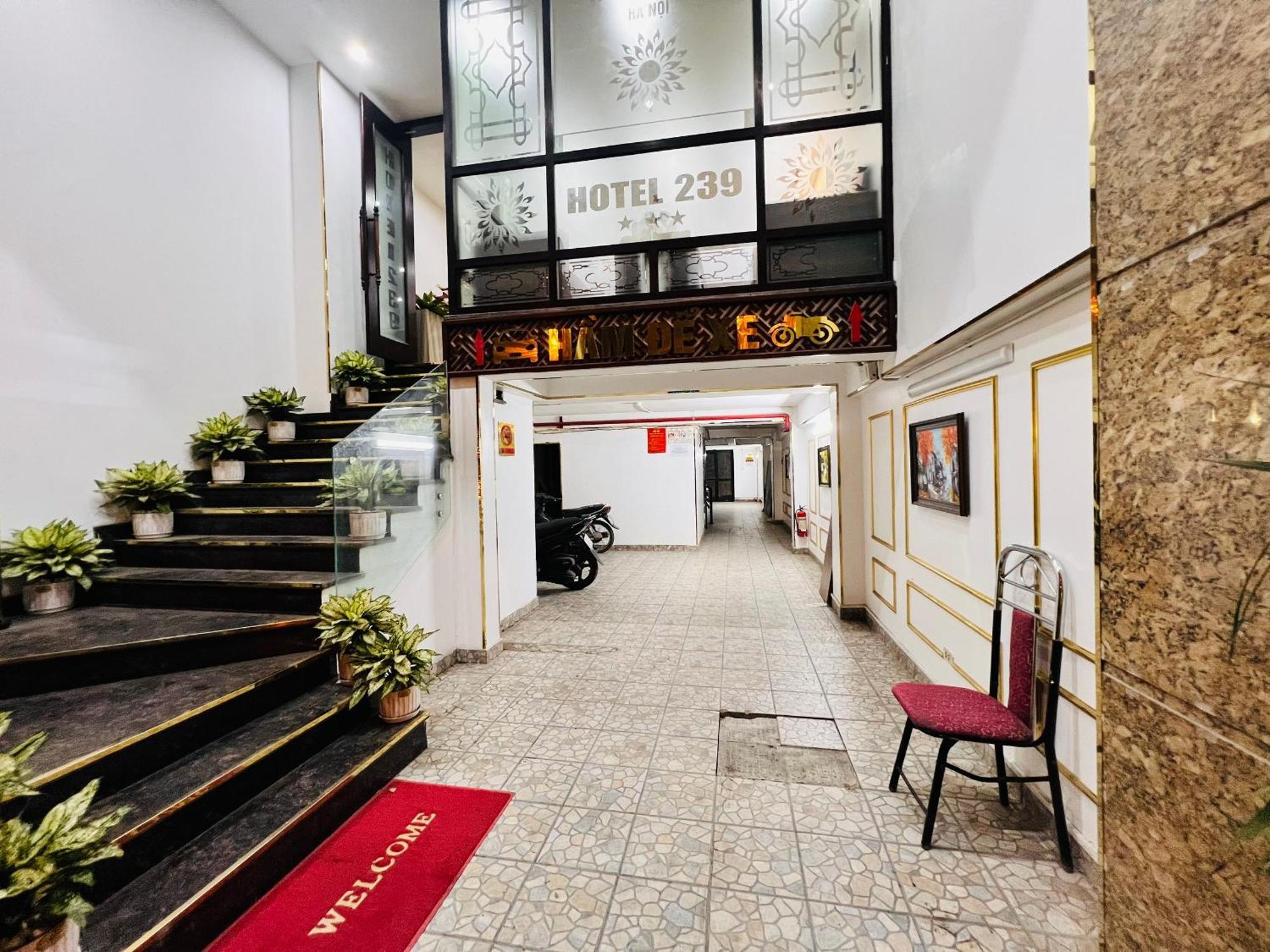 Khach San 239 Hotel Hanoi Exterior photo